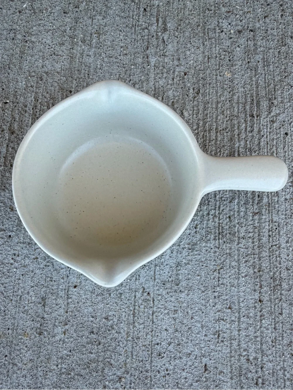 Pfaltzgraff Heirloom Stoneware Butter warmer or potpourri pot